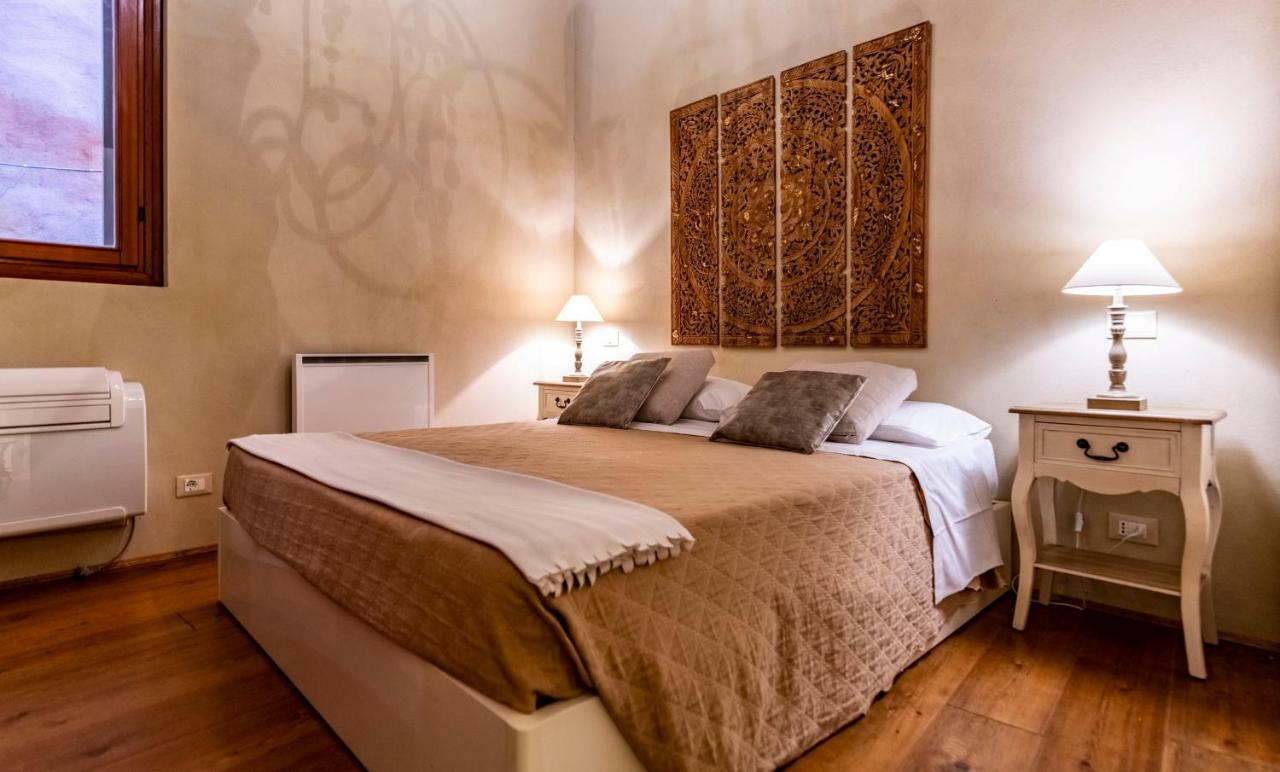 Gondola Bianca Venisejetaime Apartman Kültér fotó