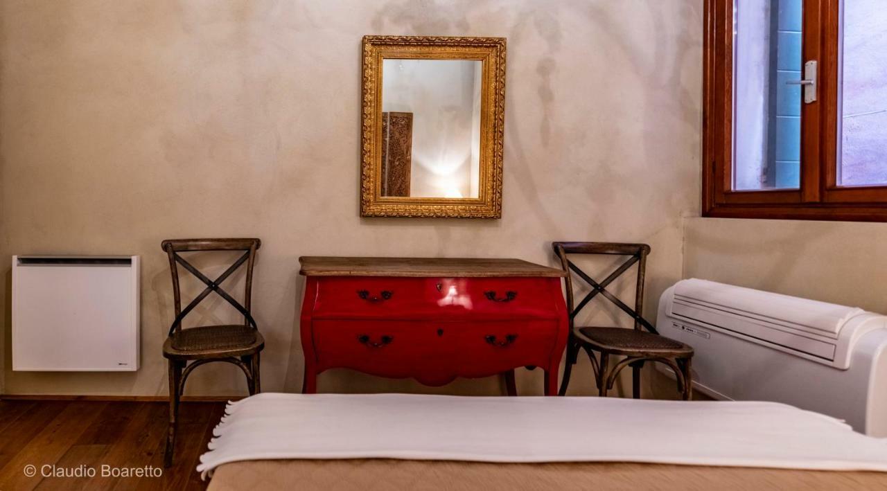 Gondola Bianca Venisejetaime Apartman Kültér fotó